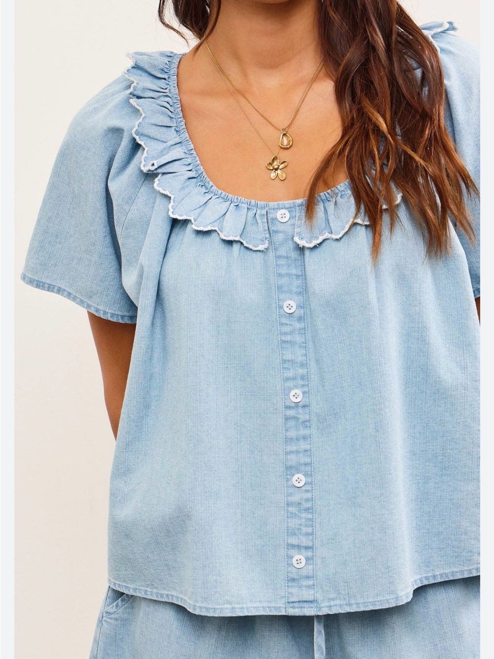 NWT Hudson Gray Light Denim Ruffle Neck Button Front Top